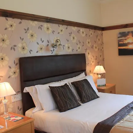 Hotel Silver Tassie & 4*