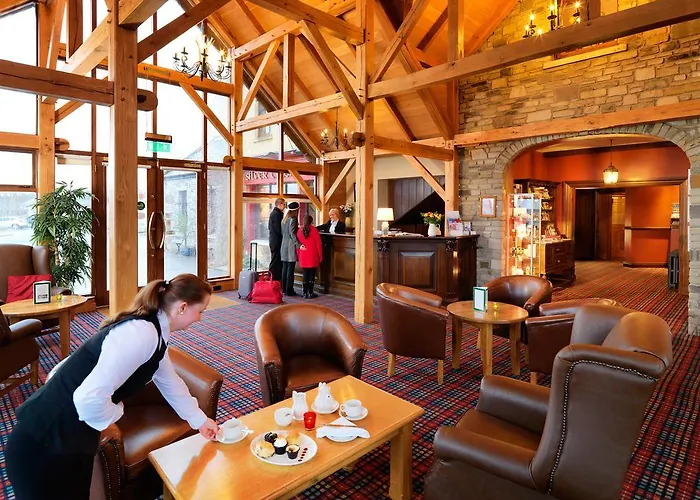 Silver Tassie & 4* ليتيركيني