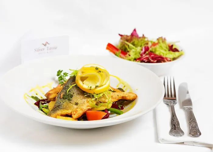 Hotel Silver Tassie & 4*